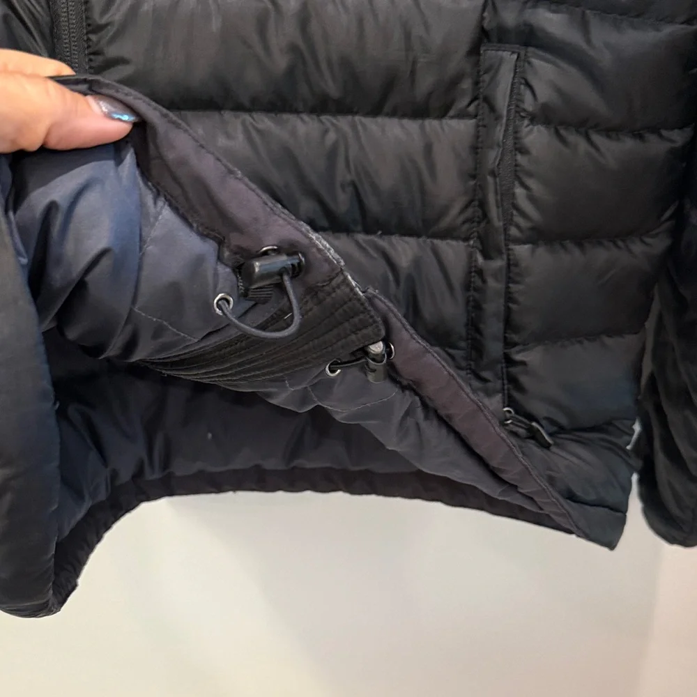 Marmot Men's Black Puffer Jacket Size L